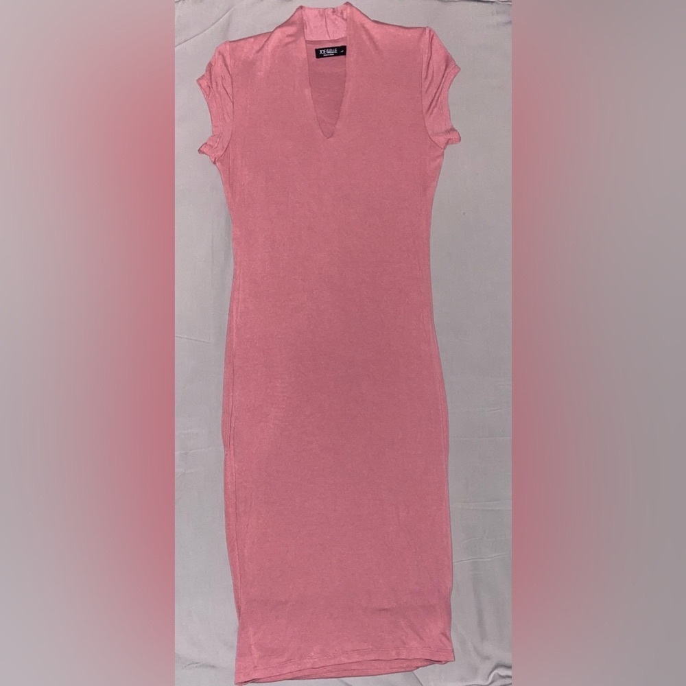 Joe & Elle midi dress short sleeve split neck Sheath silhouette pink L